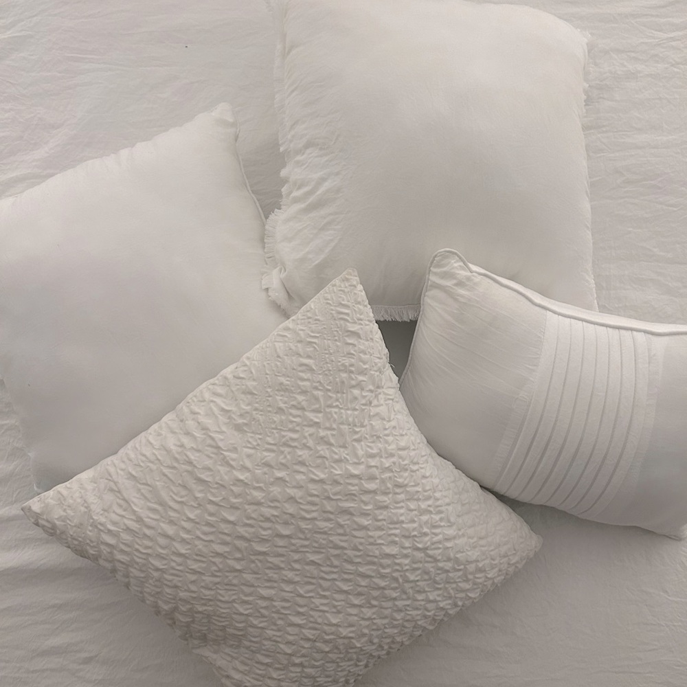 Assorted decorative bed pillows - DKNY